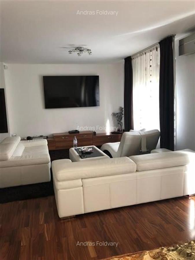 Casă cu 20 camere în Complex Studențesc - 5