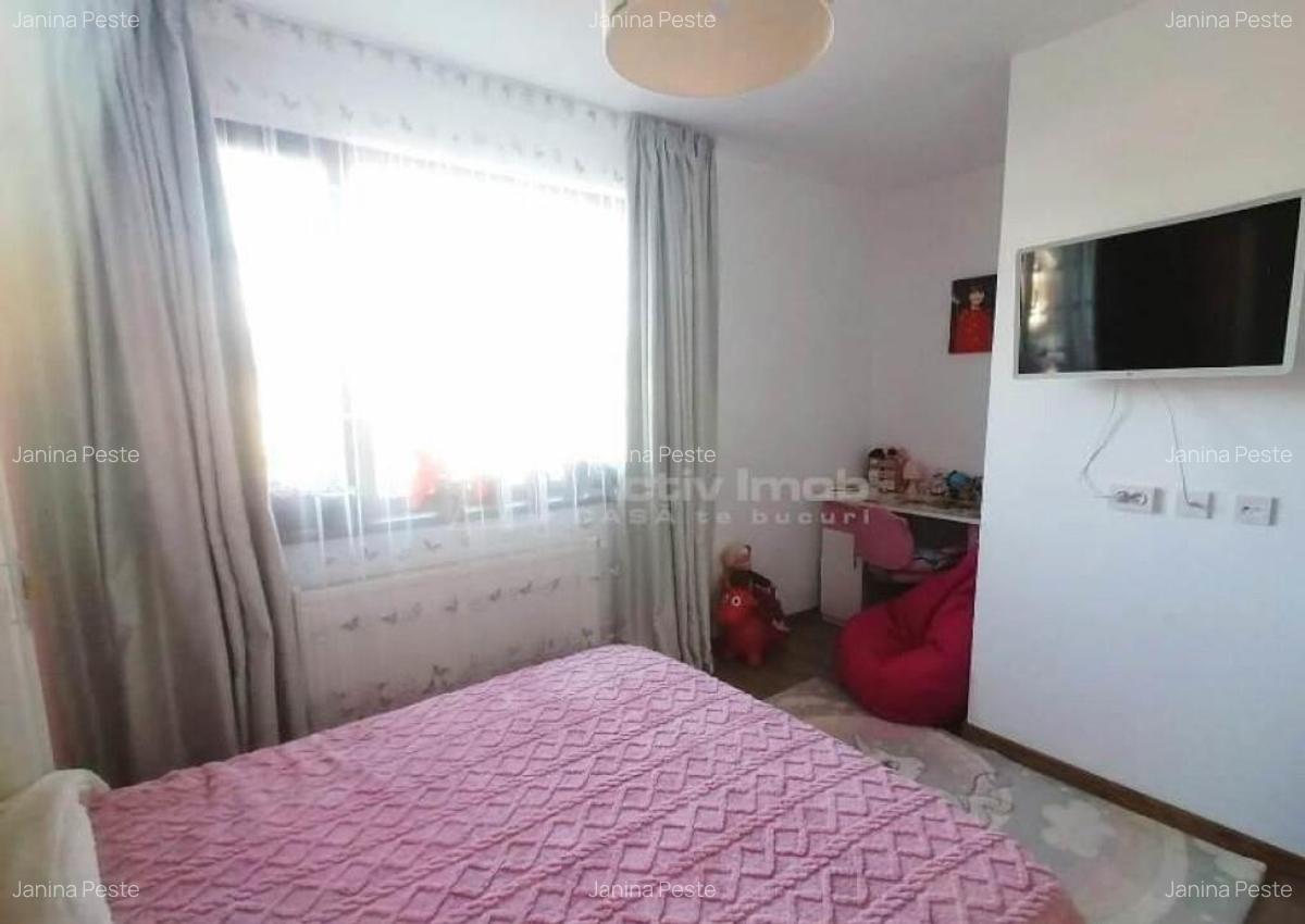 Casa - Prelungirea Ghencea- Cartierul Latin - 135000E - ne - 12