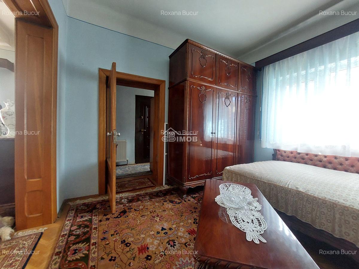 Casă cu 5 camere în Micro 5 - 8