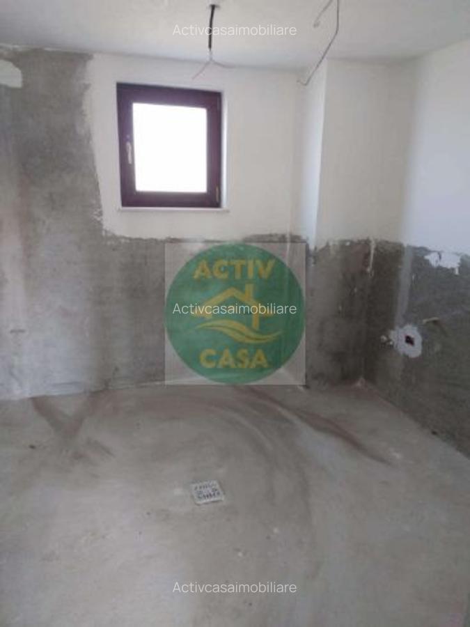 Casa noua de vanzare, zona Cordun - 4