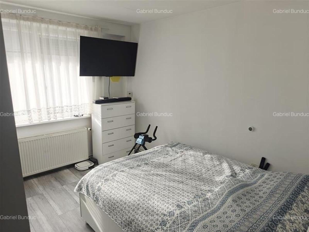 Apartament cu 3 camere circular, mobilat în Griviței - 11