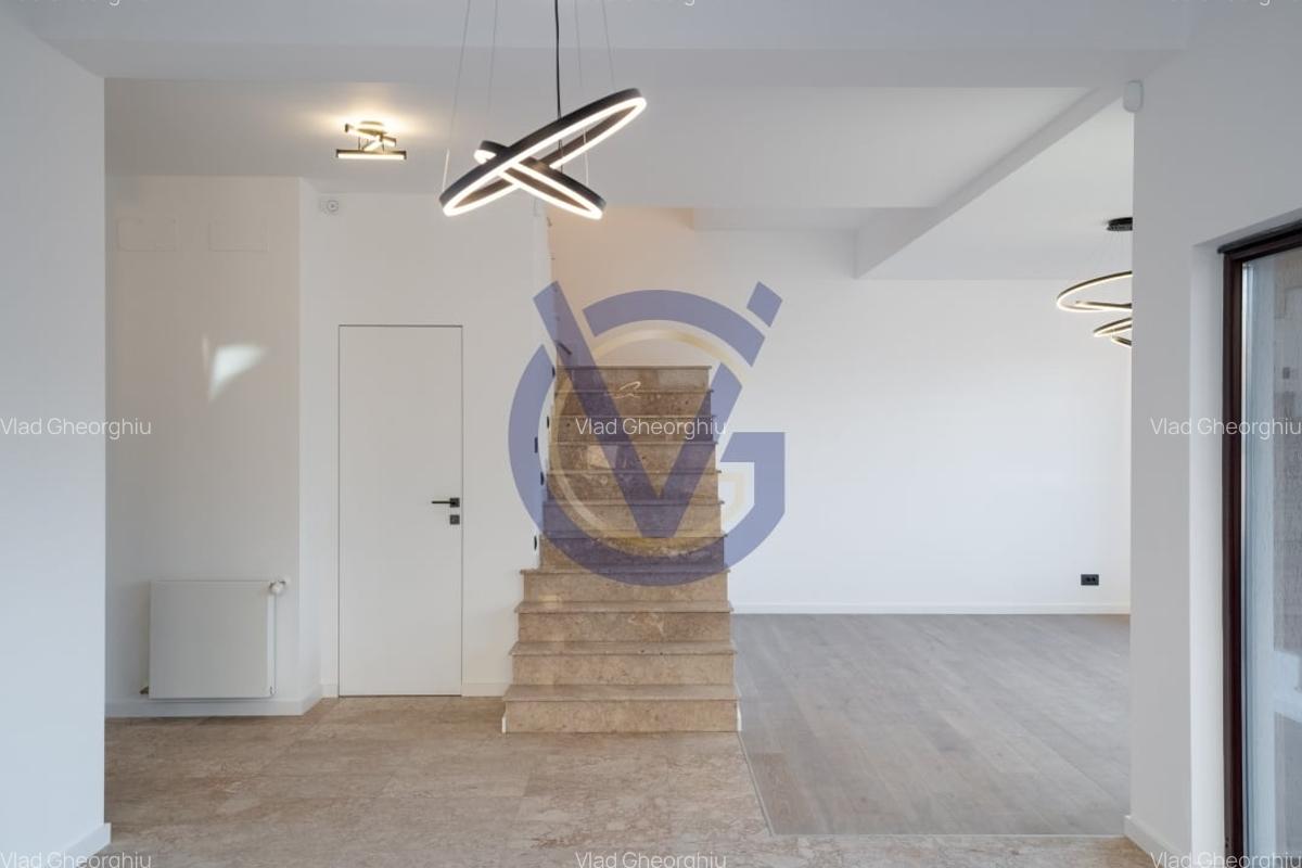 Siguranta si confort-Iancu Nicolae! Vila cu 5 camere, renovata 2025-COMISION 0% - 12