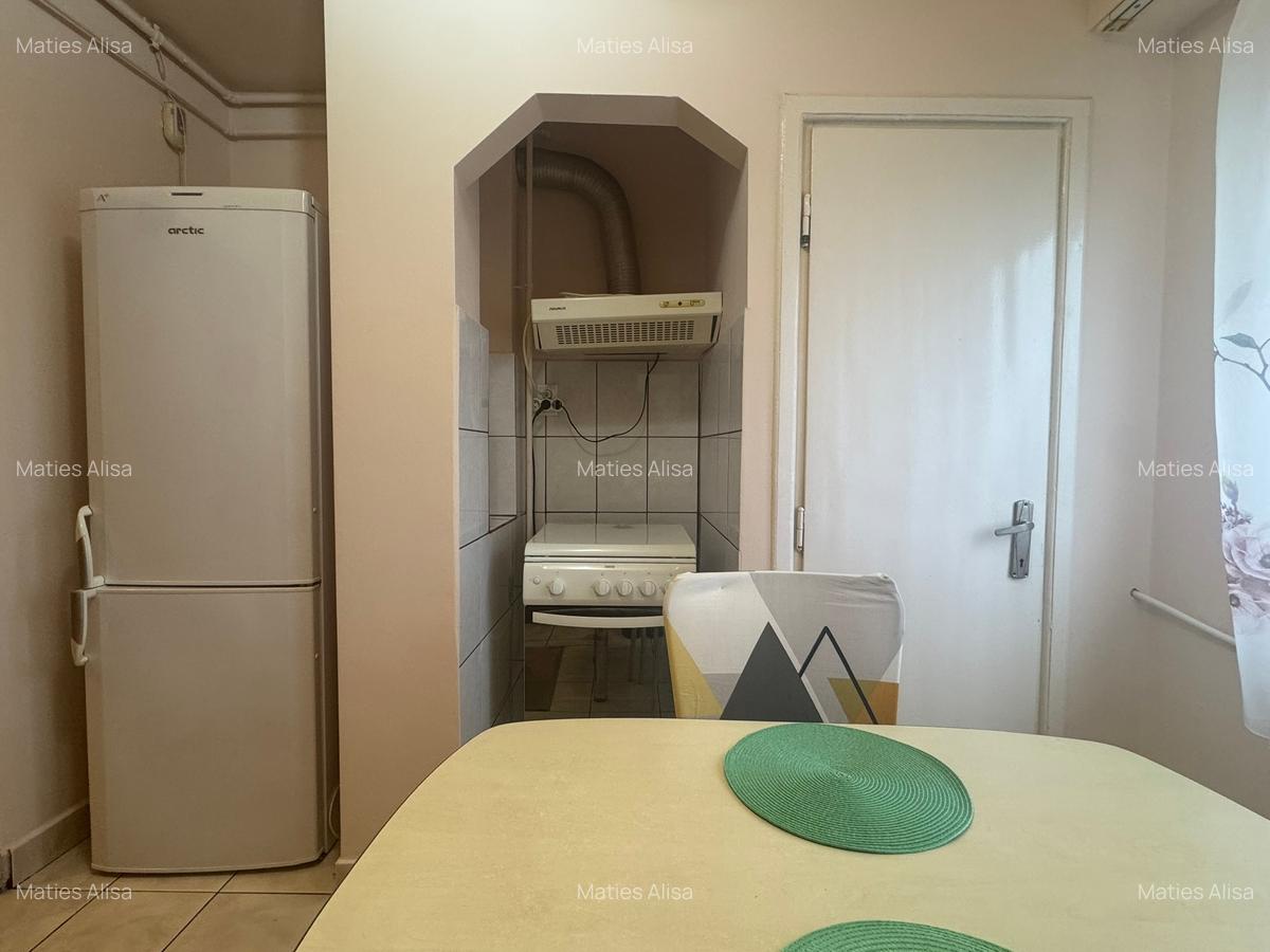 2 camere l centrala proprie l Simion Barnutiu - 3