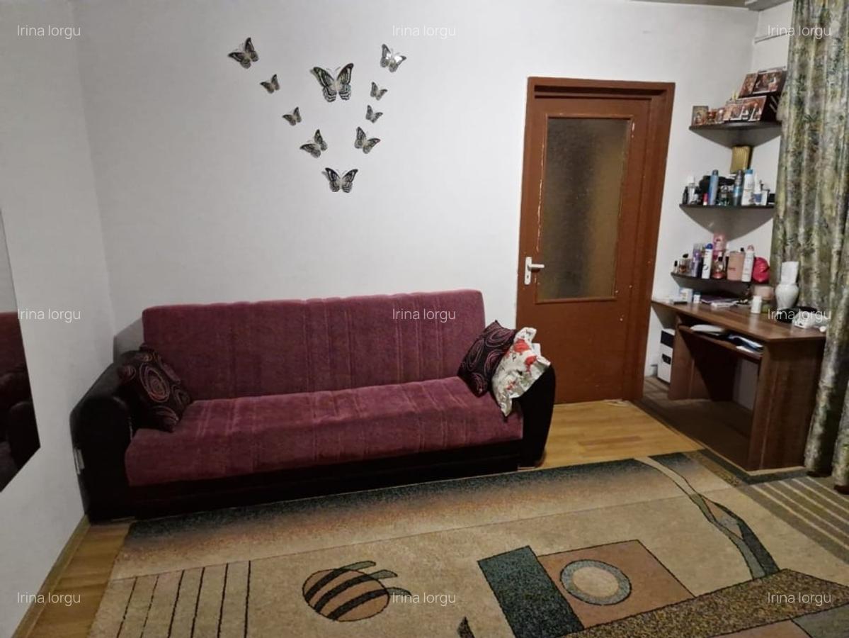 Ap 2 cam, Alexandru cel bun, langa Piata - 1