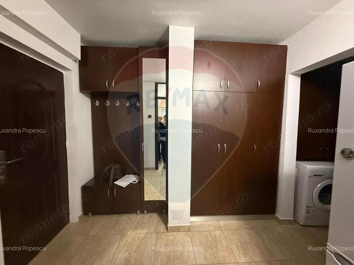 Apartament cu 2 camere de inchiriat in zona 1 Mai - 7