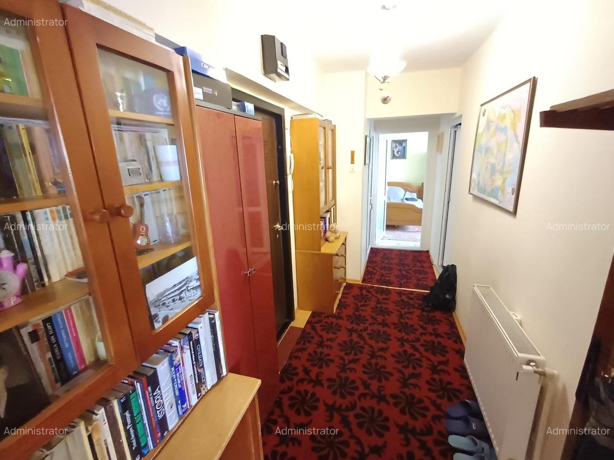 Vanzare 2 camere-Imobiliare MAXICONFORT - 3
