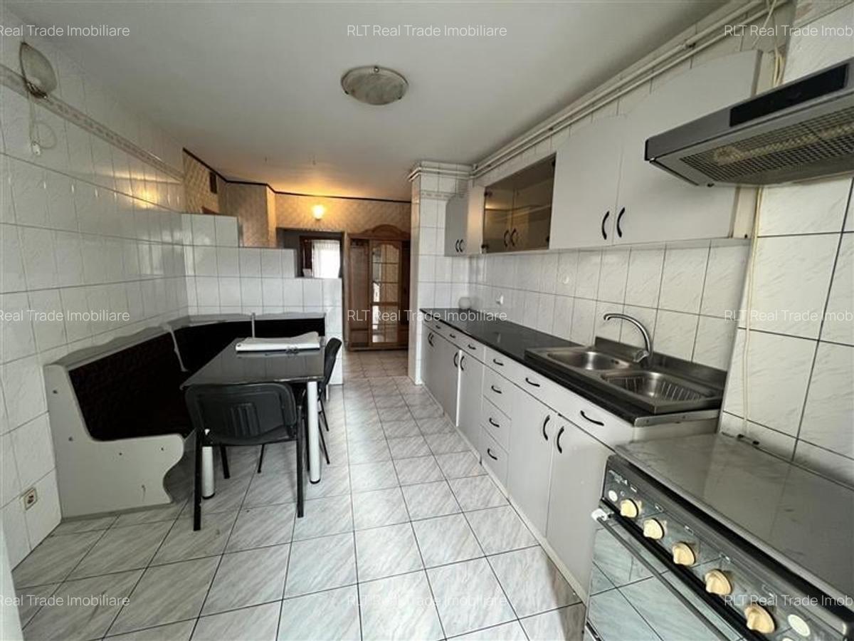 Apartament 3 camere, 2 bai , intrare Racadau - 10