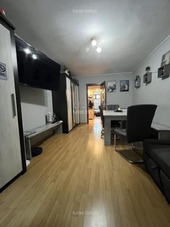 Apartament cu 2 camere decomandat în Spitalul Județean - 1