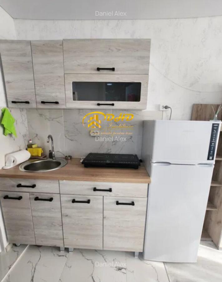 PODU ROS - CENTRAL, Garsoniera, 300 euro - 3