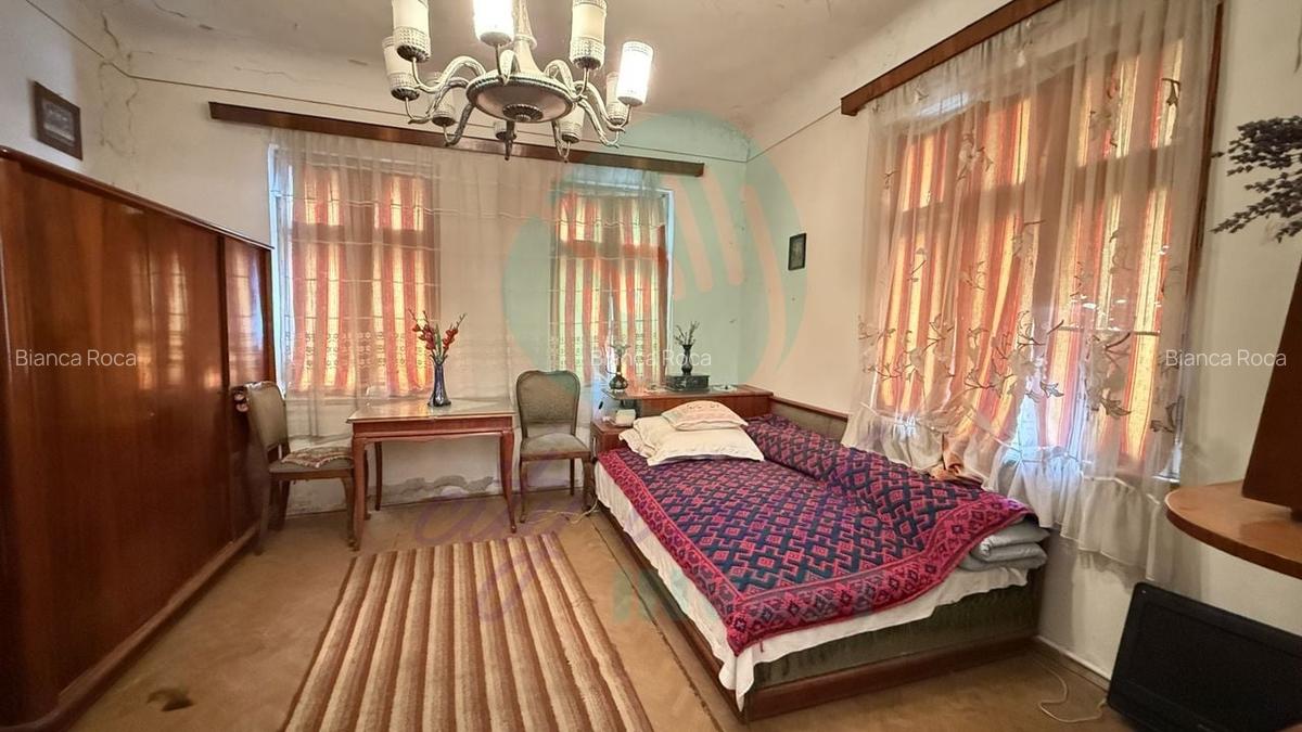 Casa singura in curte la 2 pasi de Calea Calarasilor - 7