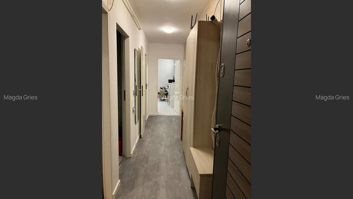 Apartament 2 camere decomandat + loc de parcare cu CF - 1