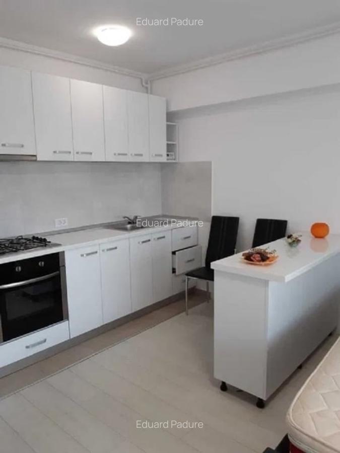 Garsonieră decomandată în Semicentral - 1
