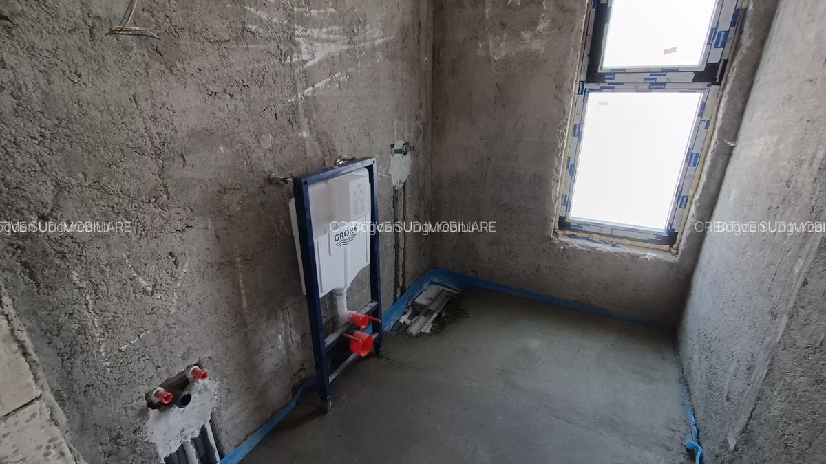 Vila tip Duplex - 6 camere - 180 mp utili - Sos. Oltenitei DN4 - 17