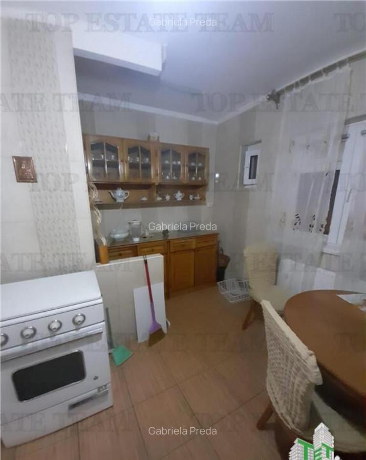 Bulevardul Decebal-Voronet-in exclusivitate 2 camere - 10