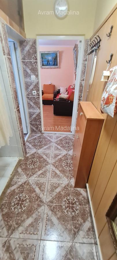 Inel 2_apartament cu centrala,etaj 1,pret 74.000E - 8
