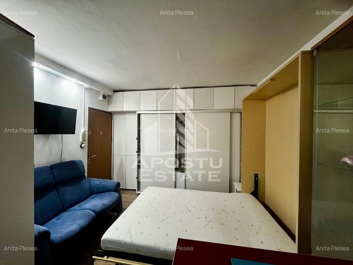 Garsoniera la parter inalt,centrala proprie,zona Aradului - 6