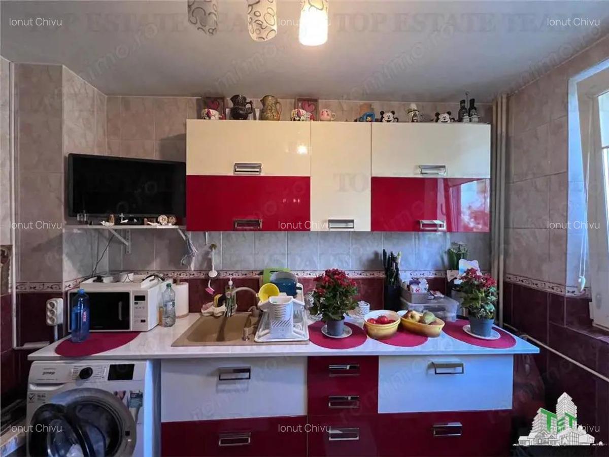 Apartament de 3 camere, 68mp,confort 1 sporit, in bloc recent realibitat termic,A C, 4 min de STB,15 - 4