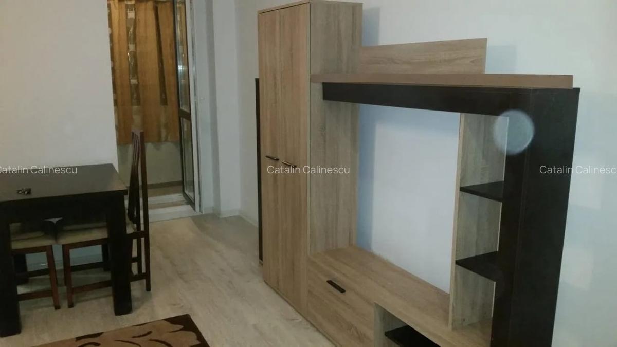 Garsoniera complex Avangarde City // str. Tineretului 17 - 3