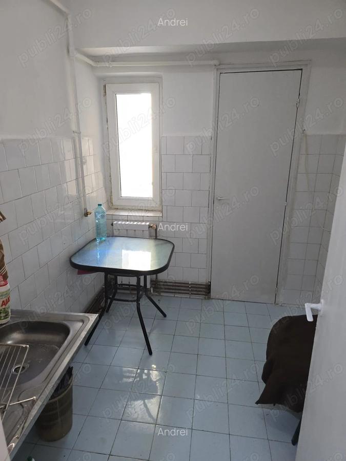 Apartament cu o camera (garsoniera) ultracentral in Resita - 6