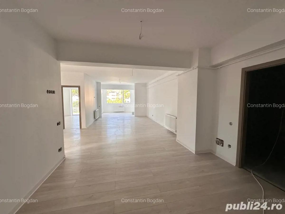 VAND APARTAMENT 3 camere ultracentral - 1