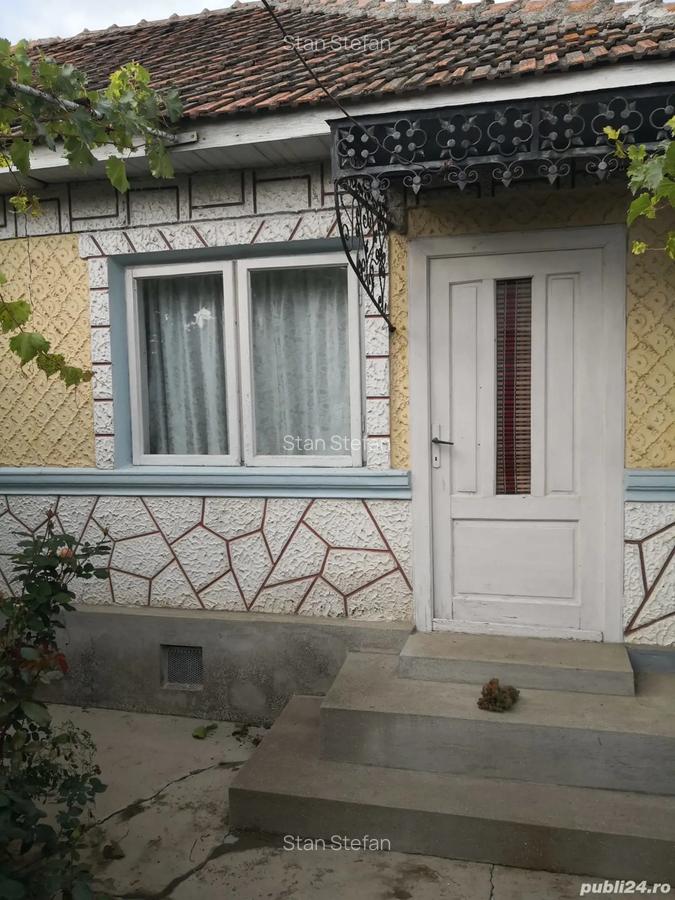 Casa de vanzare comuna Ciorani de jos Judetul Prahova - 1
