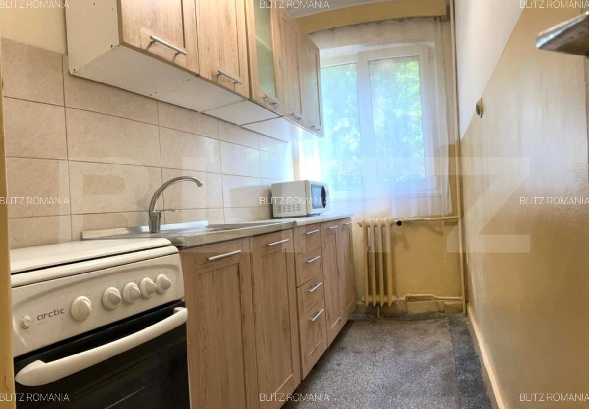 Apartament cu 3 camere, etajul 1, zona Nufarul - 4