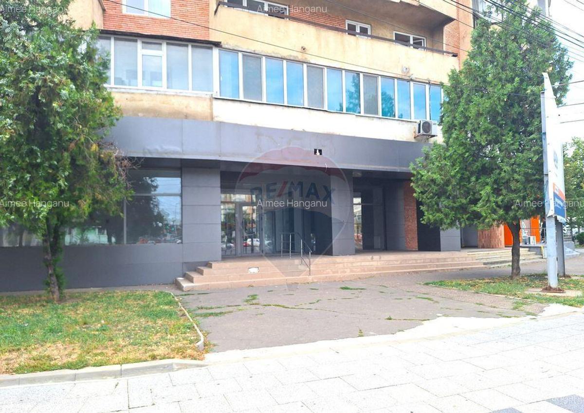 Spa?iu comercial de inchiriat bd Unirii Nord - 12