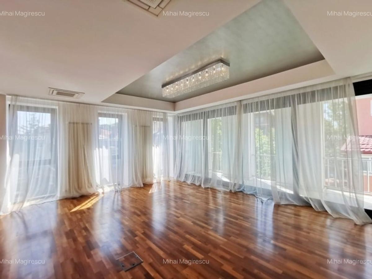 5 Camere || Kiseleff - Aviatorilor || 2 Locuri de Parcare || Piscina - 2