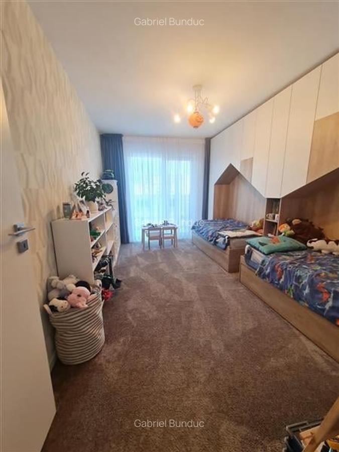 Apartament 3 camere, zona Tractorul - 8