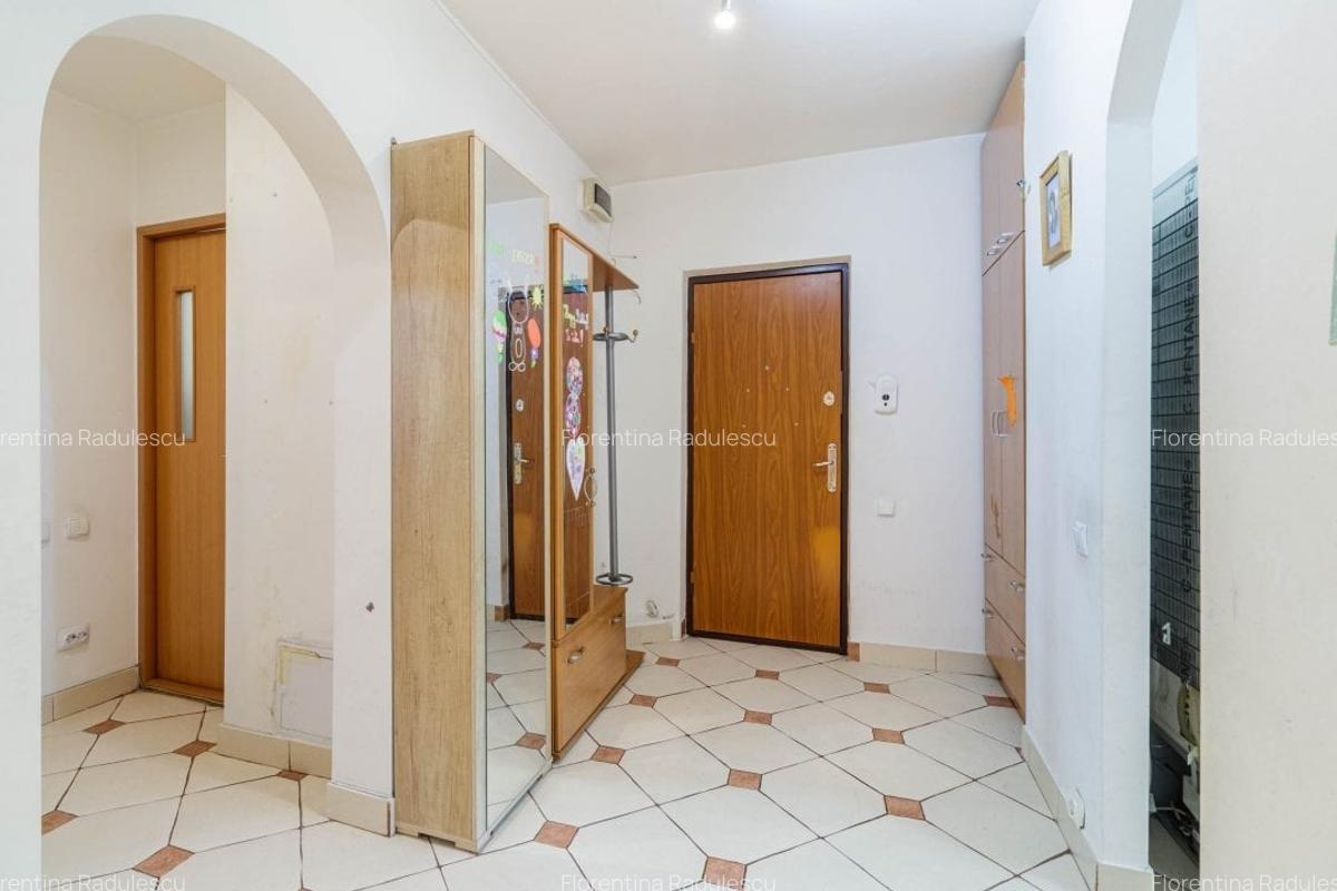 Apartament cu 3 camere decomandat, mobilat în Vitan - 10