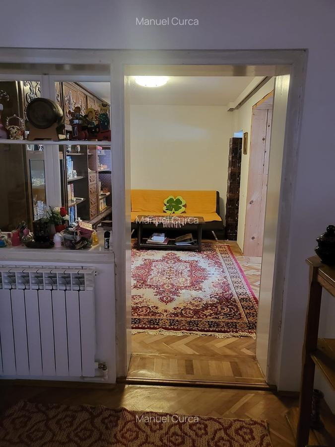 Casă de vânzare în Oțelu Roșu – liniște, natură și confort - 11 Casă de vânzare în Oțelu Roșu – liniște, natură și confort - 11