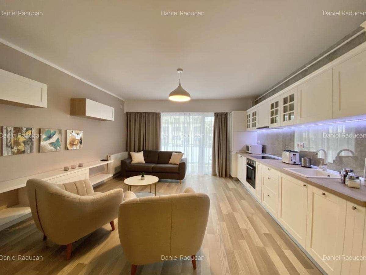 Apartament 2 camere, zona centrala - Scala Center, garaj - 10