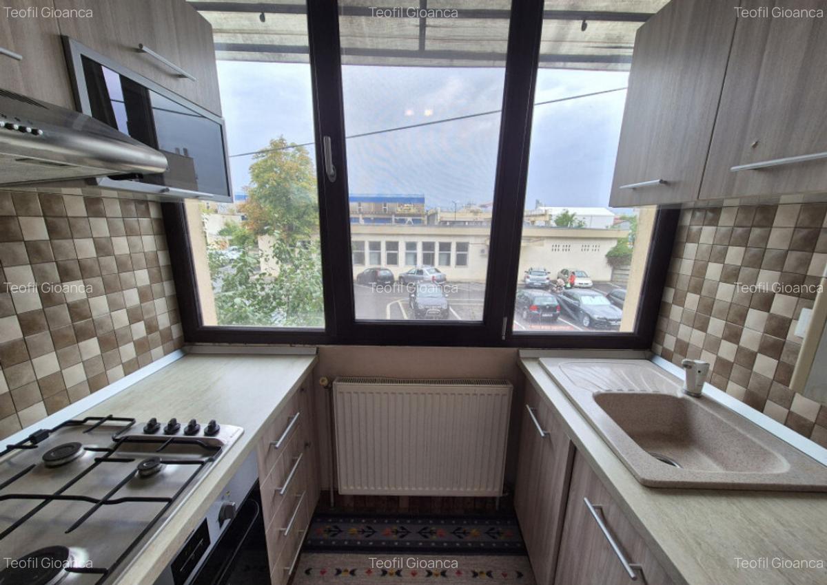 Apartament 2 camere transformat in 3, et. 1, zona centrala - 7