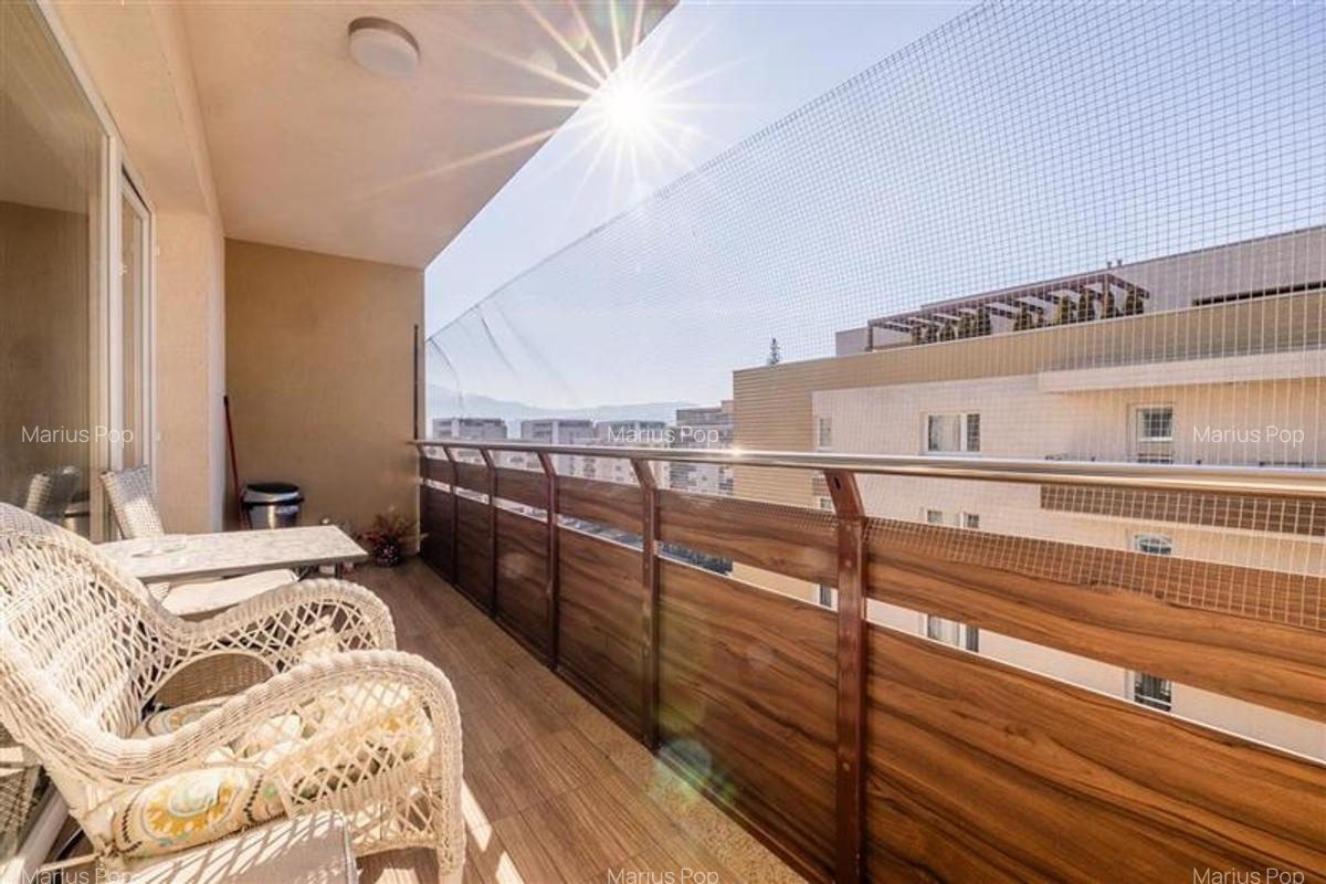 Apartament cu 3 camere decomandat, mobilat în Tractorul - 18