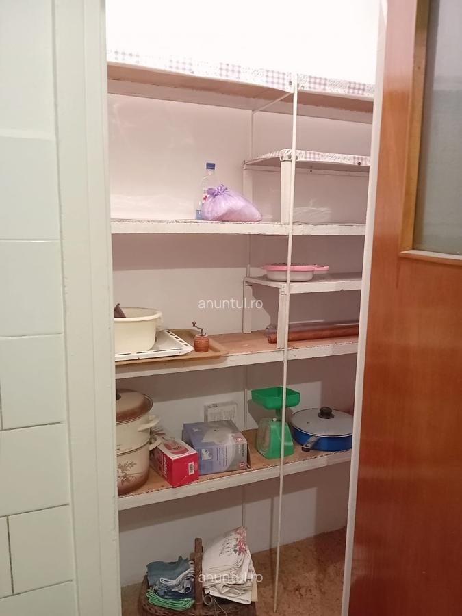 Drumul Taberei, Raul Doamnei, colt cu str. Segarcea - 11