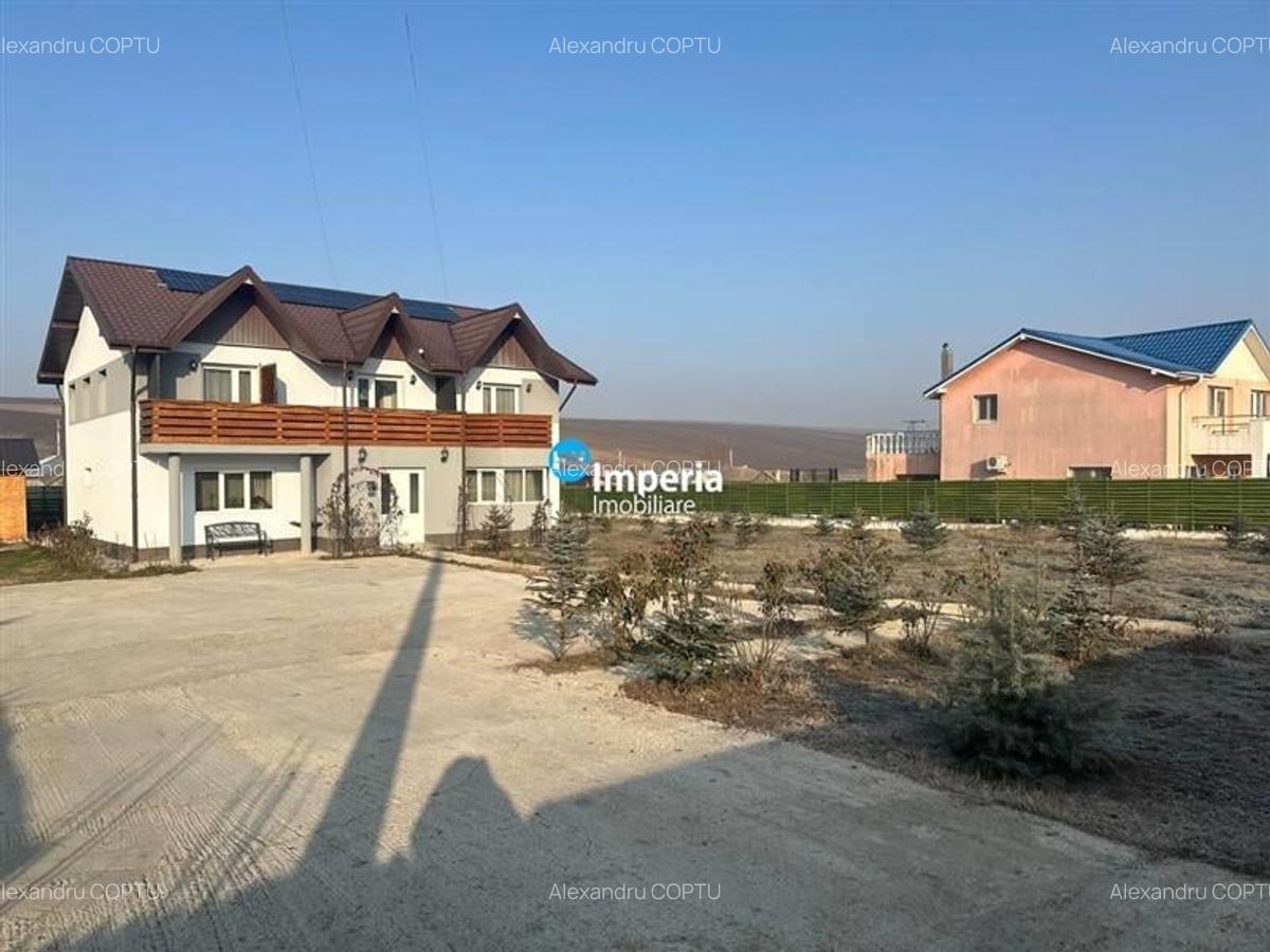 Hotel/Pensiune, 300 mp în Lețcani - 1