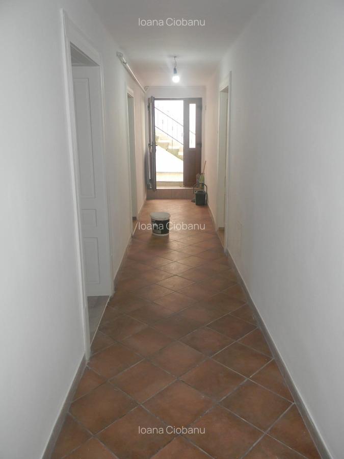 Vand apartament cu 3 camere la casa, Centrul Civic, Liceul Mesota - 3