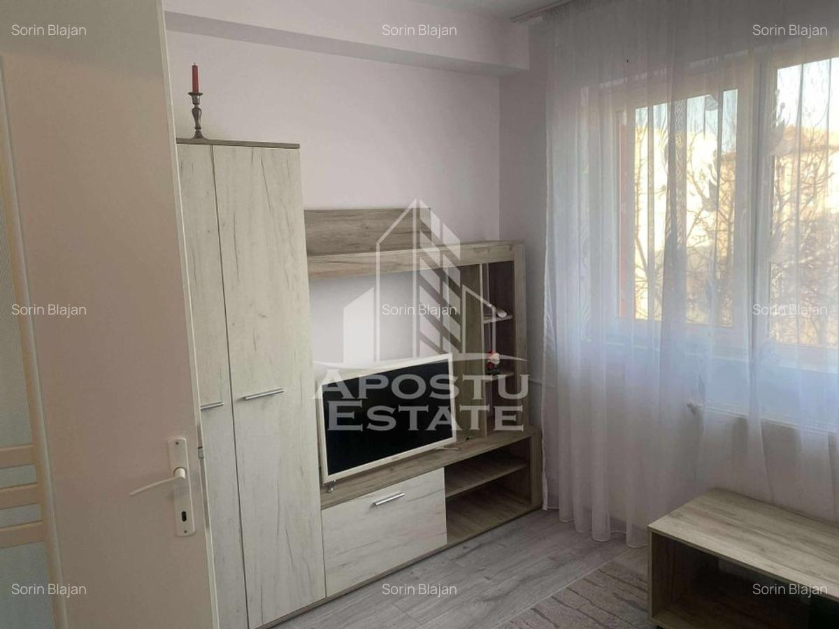 Garsoniera renovata complet UMT - 3