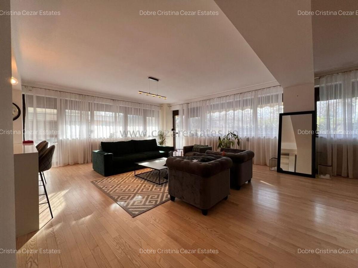 HERASTRAU LE CLUB DE INCHIRIAT APARTAMENT 3 CAMERE LUX LOC PARCARE - 1