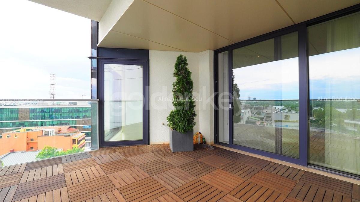 Apartament cu 4 camere decomandat în Herăstrău - 18
