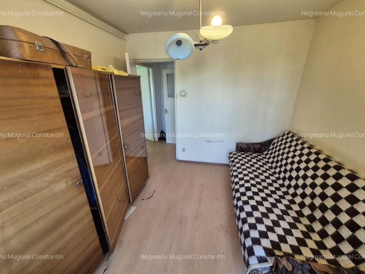 Apartament 2 camere-nerenovat-zona Vitan-investitie-pret de exceptie! - 3