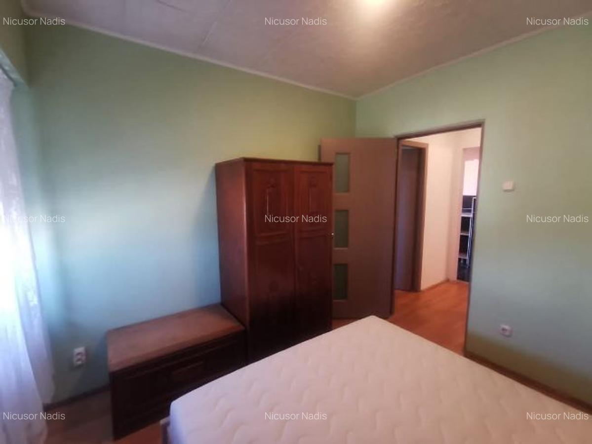 Apartament de vânzare - 7