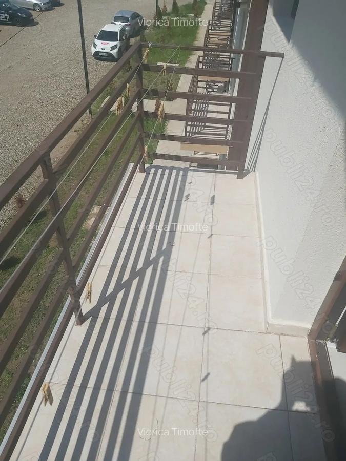 Inchiriez apartament - 3