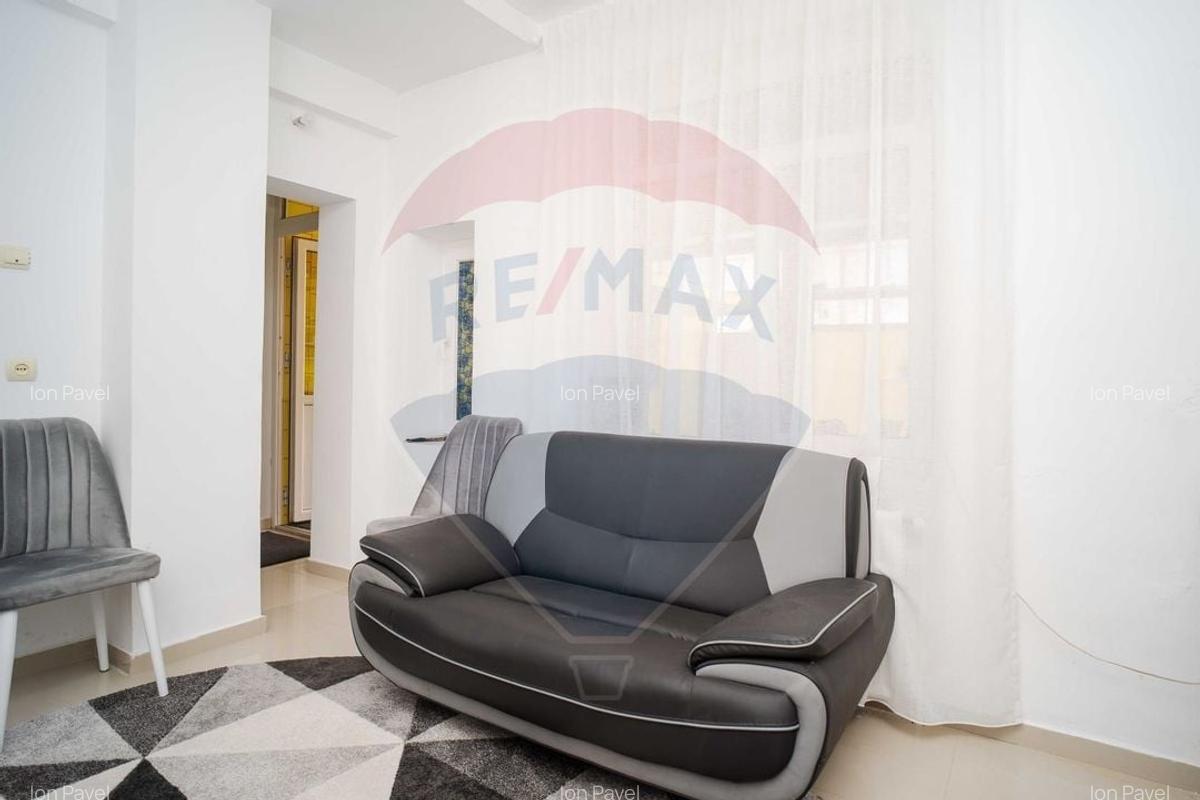 Casa / Vila cu 4 camere de vanzare in zona Podu Ros - 13