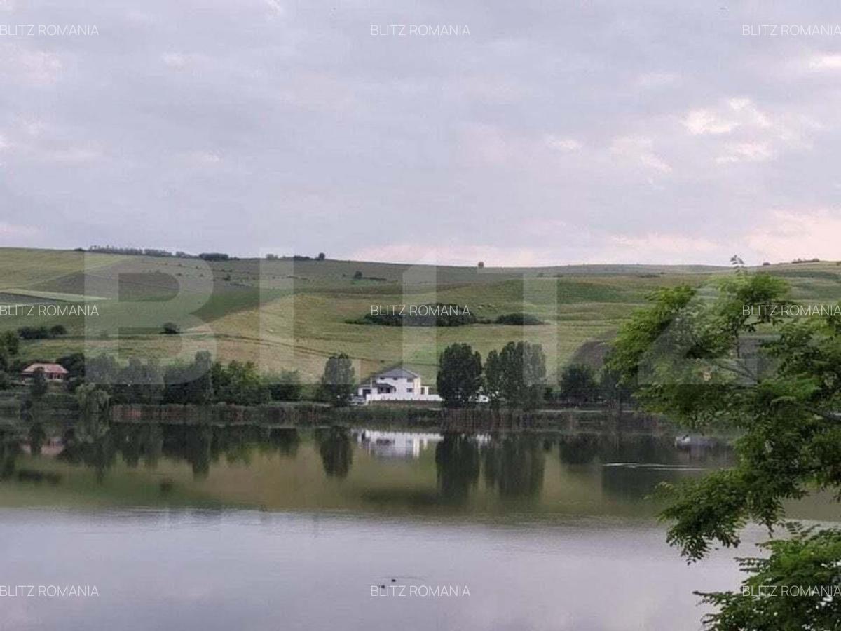 Casa de vacanta cu priveliste catre lac, 213 mp utili, 3500 mp teren cu livada - 5
