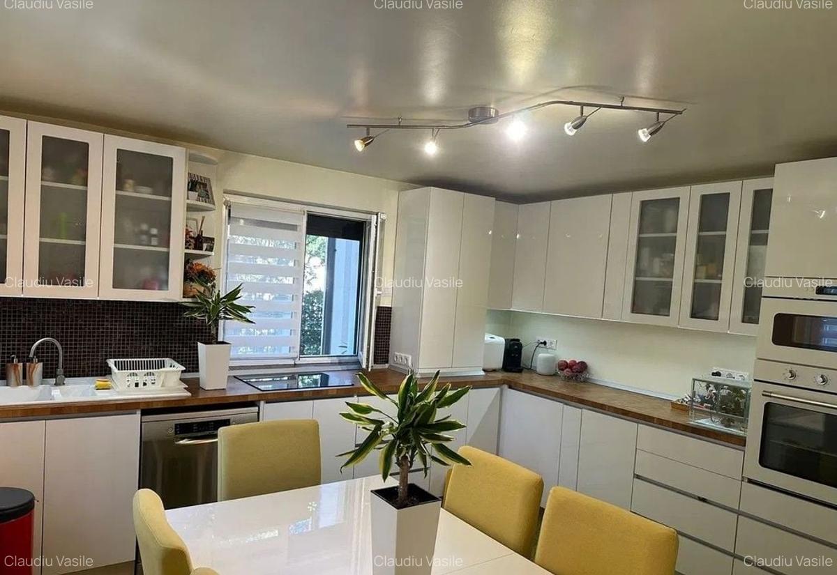 Vila de vanzare Corbeanca| langa lac si Paradisul Verde - 6