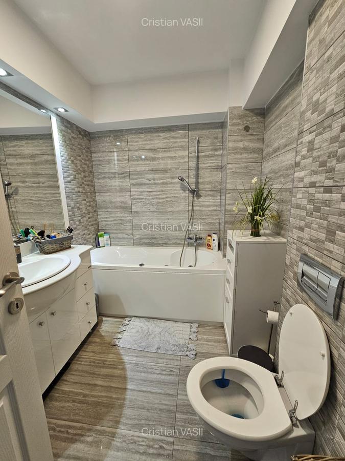 Apartament cu 3 camere decomandat în Simion Bărnuțiu - 3