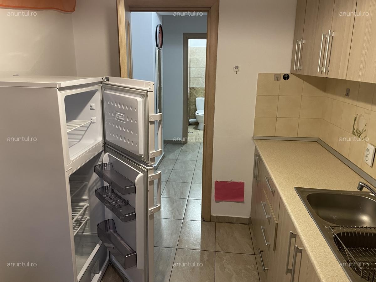 Bucurestii Noi, metrou Laminorului, strada Episcop Vulcan - 8