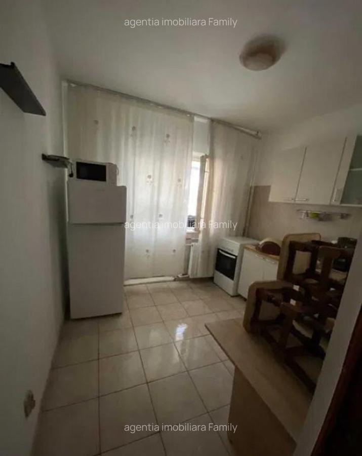 Apartament cu 2 Camere Decomandate - Etaj 2 Zona Burdujeni Cuza Voda 2 - 1