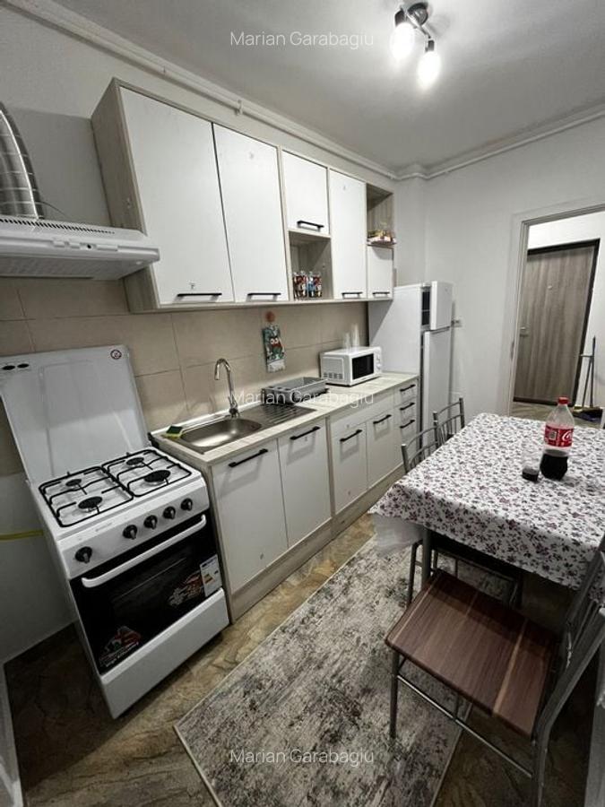 De inchiriat 2 camere Militari Residence - 6